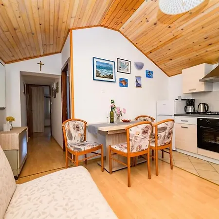 Bozena 1/4 Mali Lošinj