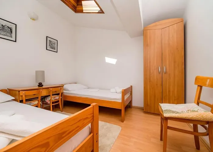 Bozena 1/4 Lägenhet